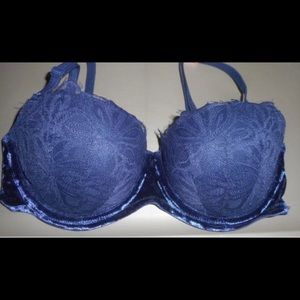 ⭐️NWOT Dark Blue Pink by Victoria Secret Bra⭐️